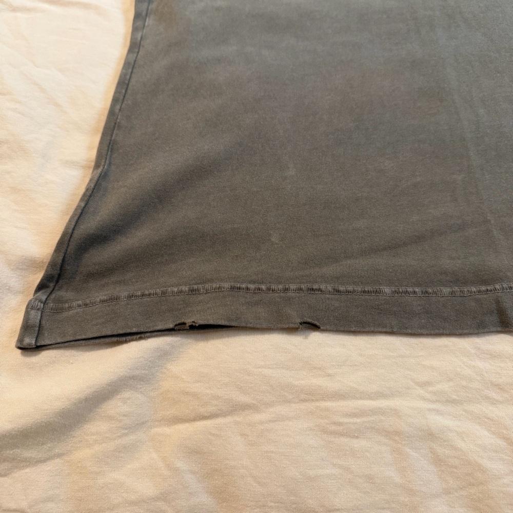 Abercrombie & Fitch Distressed Vintage-Inspired Tee. - Picture 5 of 6